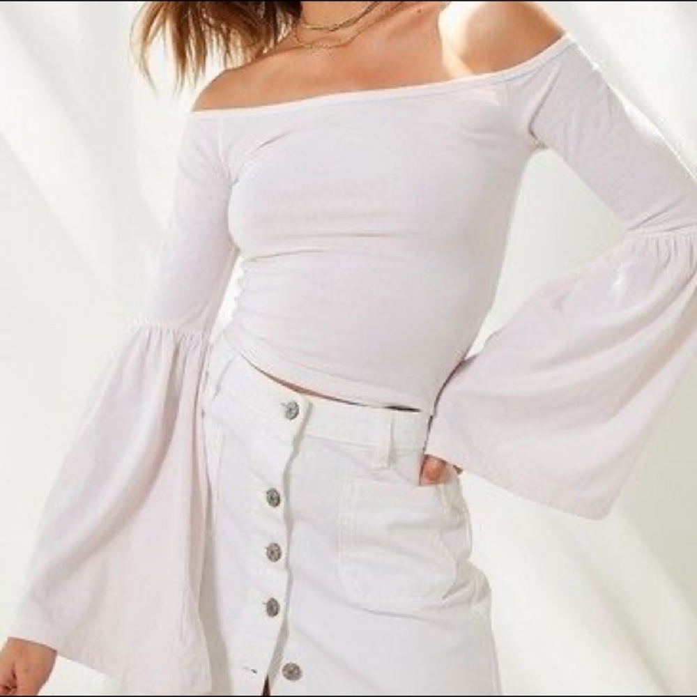 Urban Outfitters Truly Madly Deeply Kelly Off-The-Shoulder Tee